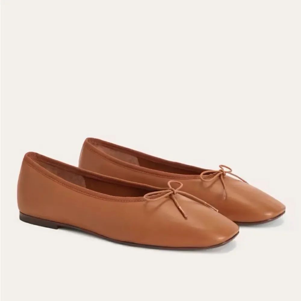 NEW EVERLANE The Day Ballet Flat in Toasted Almond